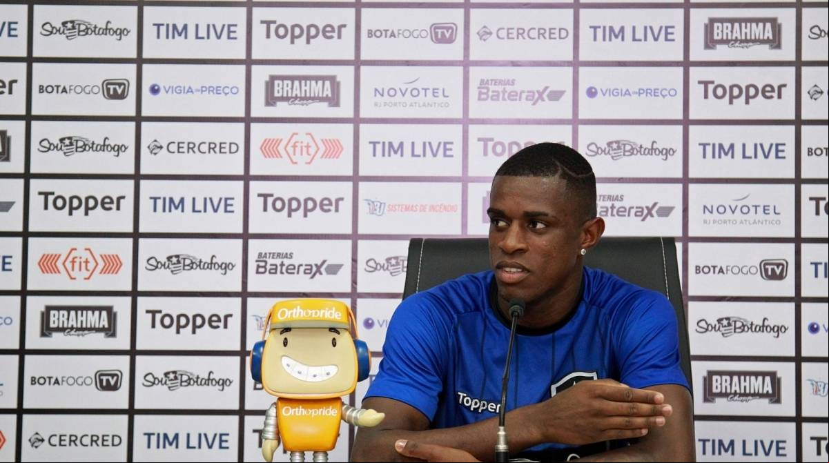 Benevenuto: xerife da defesa - VÍTOR SILVA / BOTAFOGO