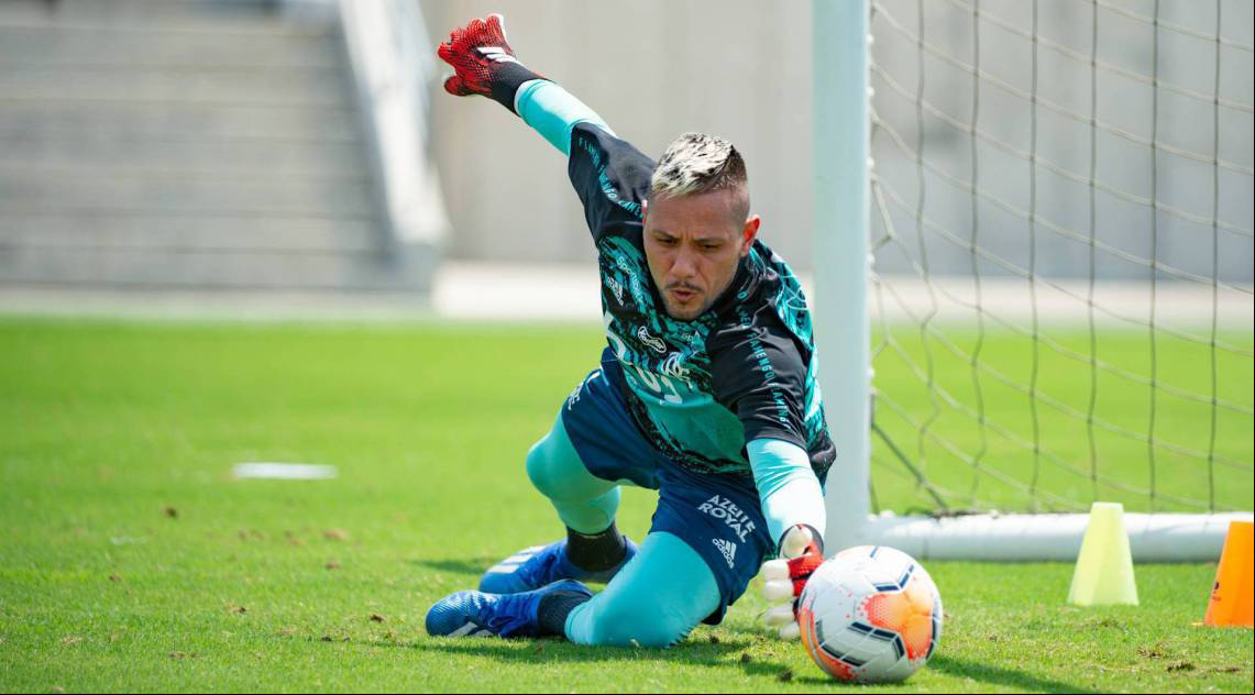 Diego Alves - Alexandre Vidal/Flamengo
