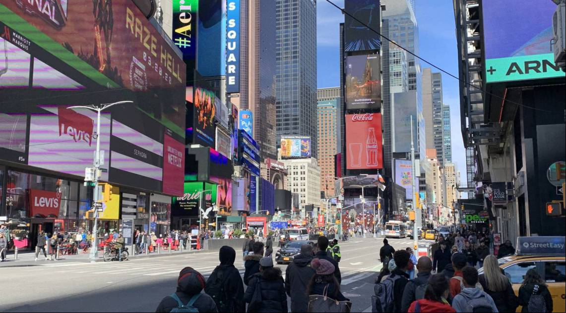 Carro atropela manifestantes em Nova York - Niyi Fote/Parceiro/Agência O Dia