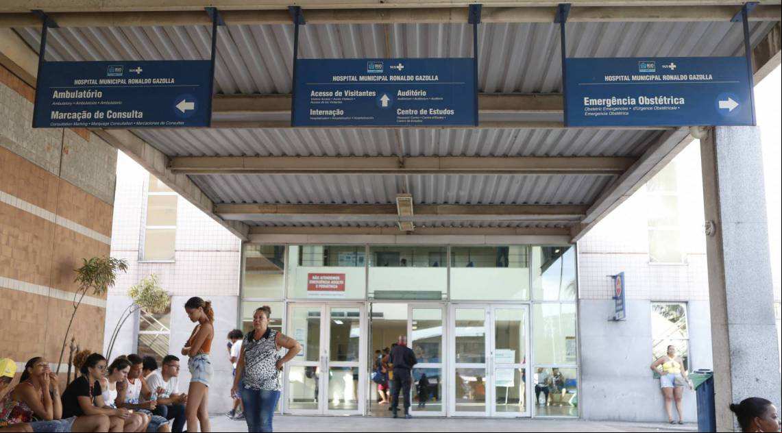 Profissionais da RioSaúde estão sem plano de saúde desde janeiro. Parte deles atua no Hospital Ronaldo Gazolla, em Acari Profissionais da RioSaúde estão sem plano de saúde desde janeiro. Parte deles atua no Hospital Ronaldo Gazolla, em Acari