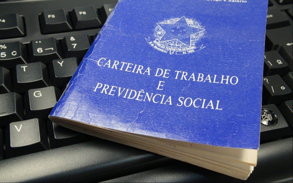 Há oportunidades tanto para Nível Médio quanto Superior Há oportunidades tanto para Nível Médio quanto Superior