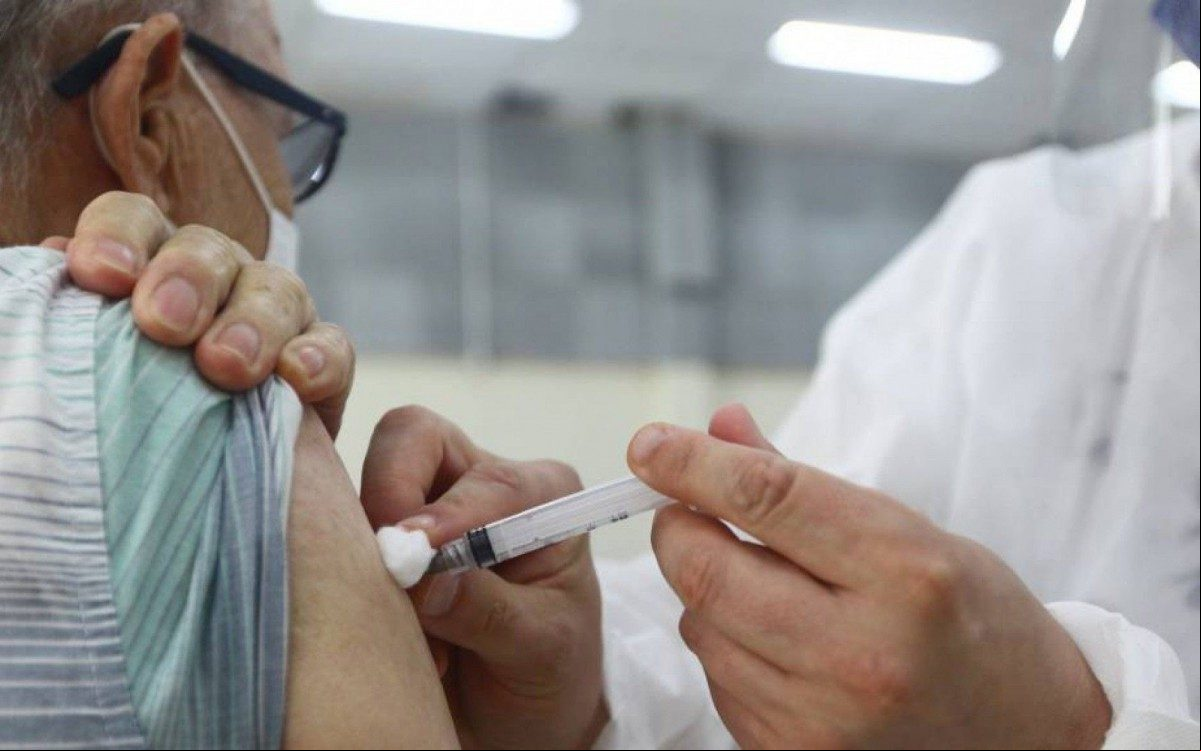 A nova remessa completa a quantidade de insumos necessários para a produção das 15 milhões de doses da vacina previstas para o mês de março - Reprodução internet