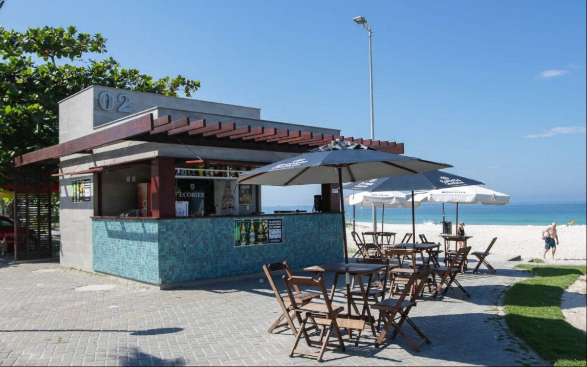 Praia da Vila, em Saquarema, recebe novos quiosques Praia da Vila, em Saquarema, recebe novos quiosques