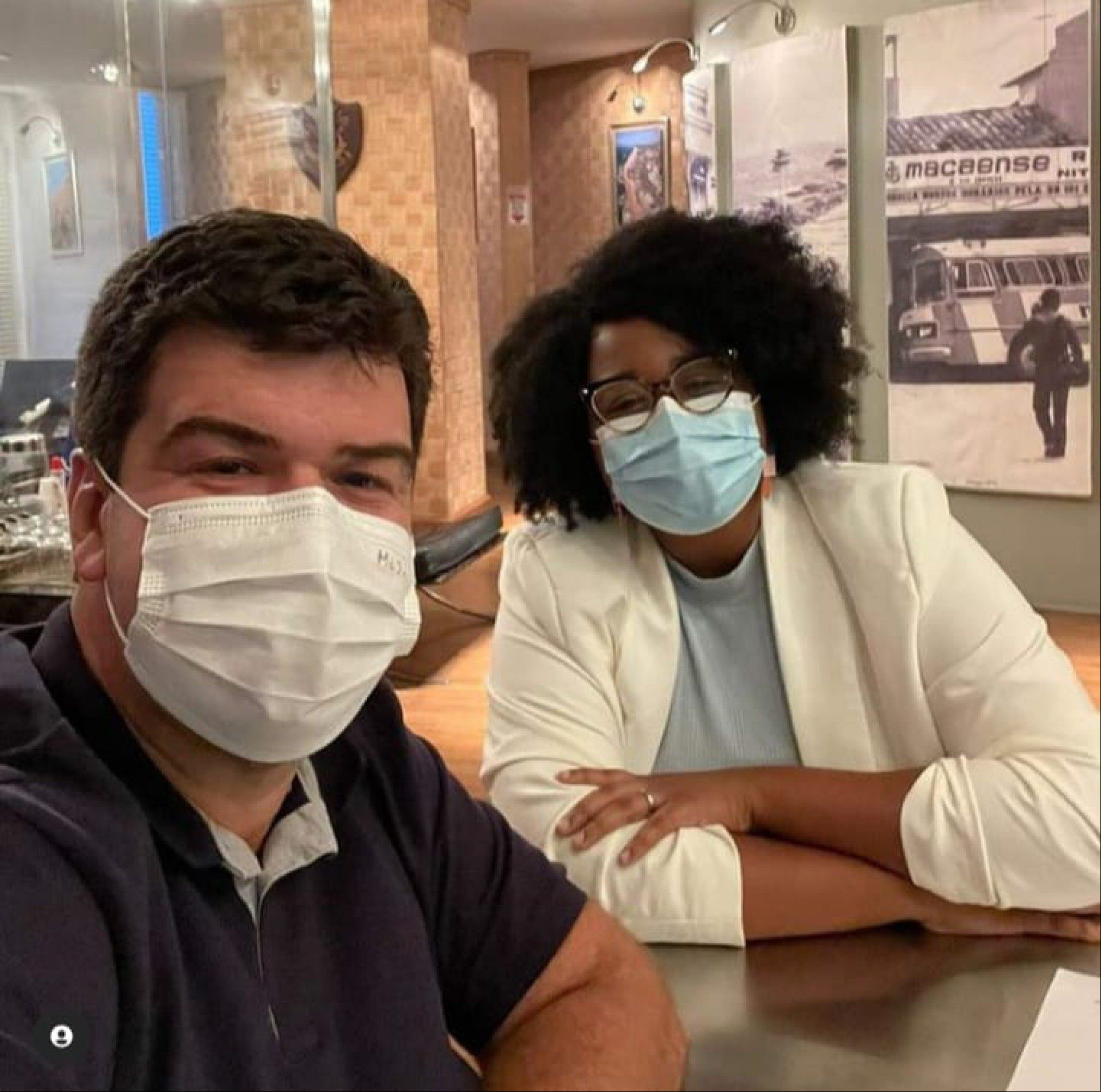 Prefeito de Macaé Welberth Rezende (CID) e vereadora Iza (REDE) - Divulgação