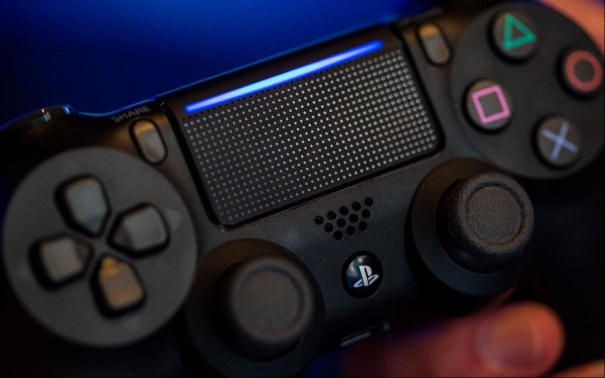 DualShock 4 - Divulgação