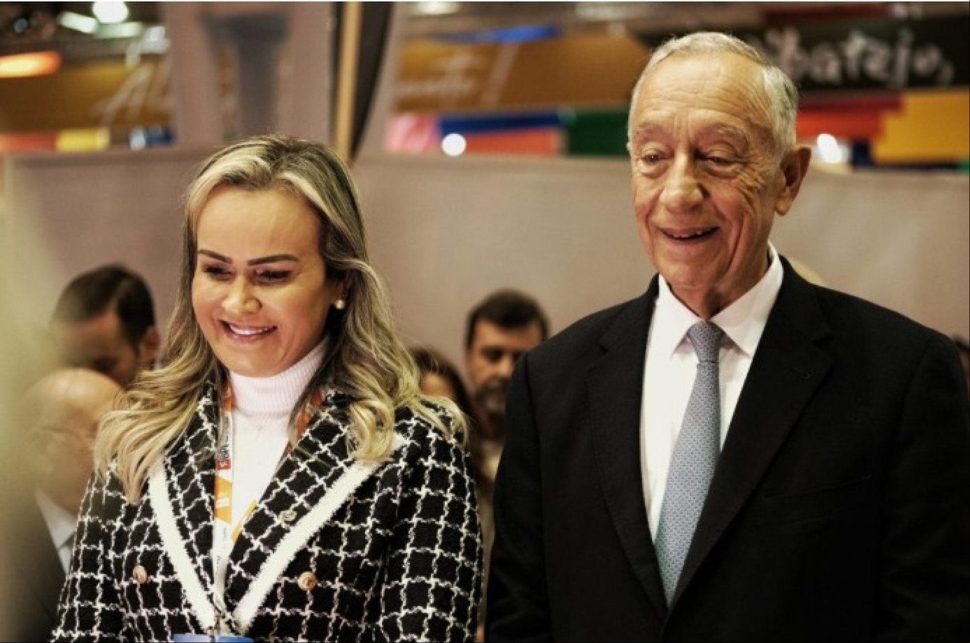 Ministra do Turismo do Brasil, Daniela Carneiro, com o presidente de Portugal, Marcelo Rebelo de Sousa, na BTL - Foto: Reprodução/BTL