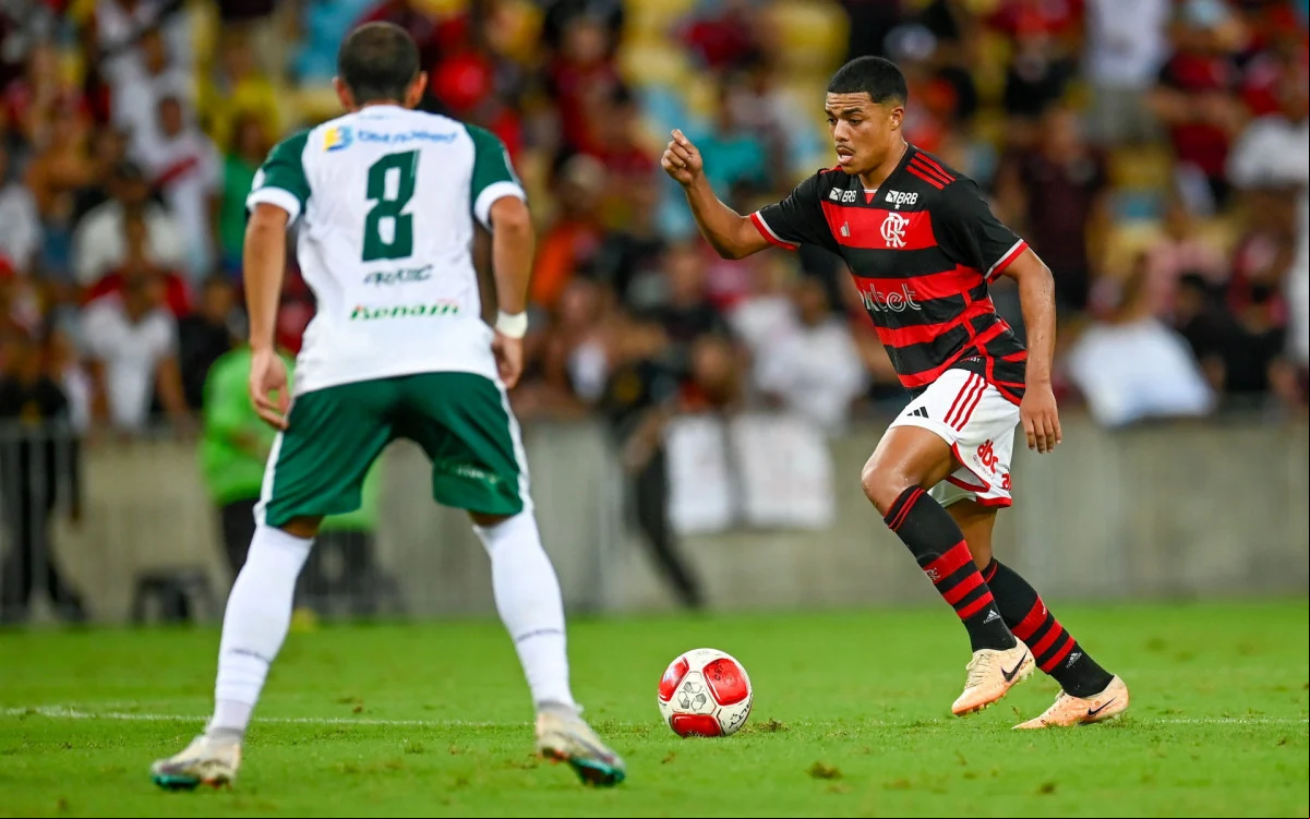 Igor Jesus em ação com a camisa do Flamengo - Marcelo Cortes / Flamengo